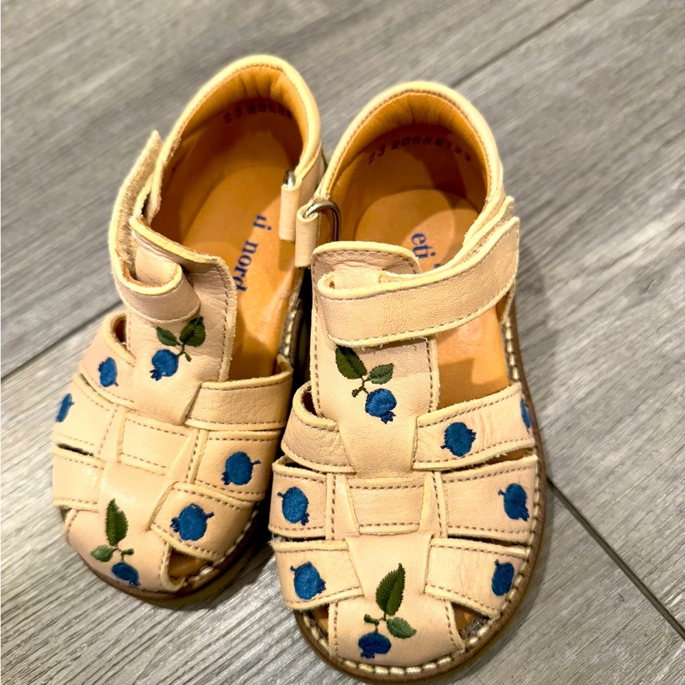Petit Nordic leather toddler girls sandals